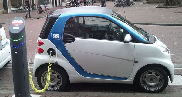Electric_car_charging